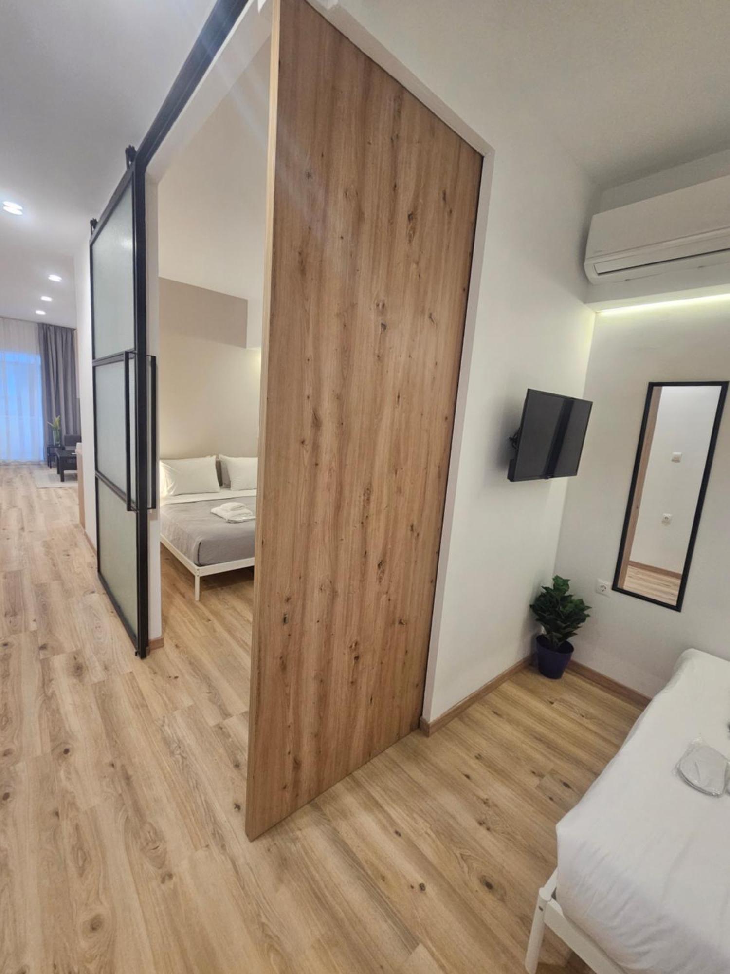 Sun Marco Apartments In Афины Экстерьер фото